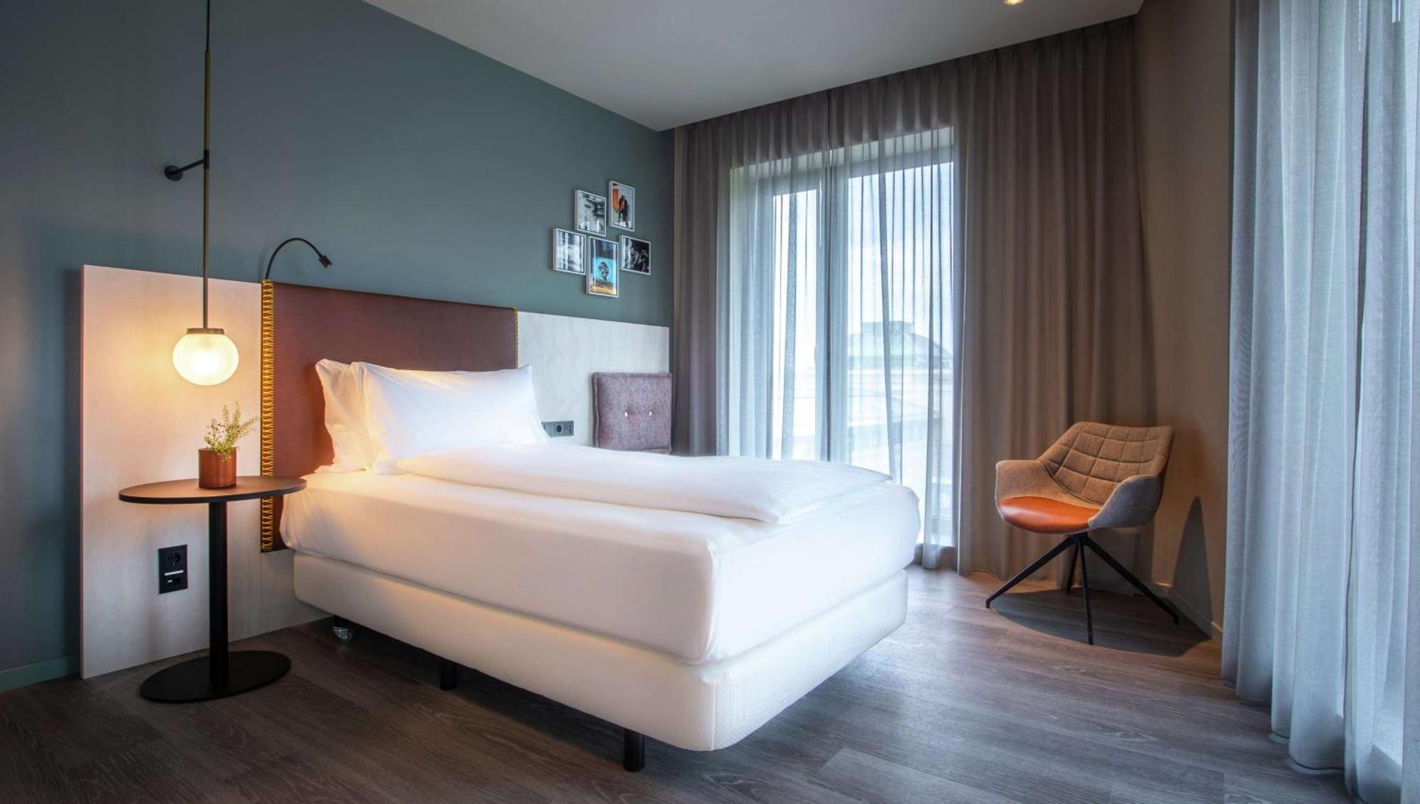 Hilton Garden Inn Мангейм Экстерьер фото