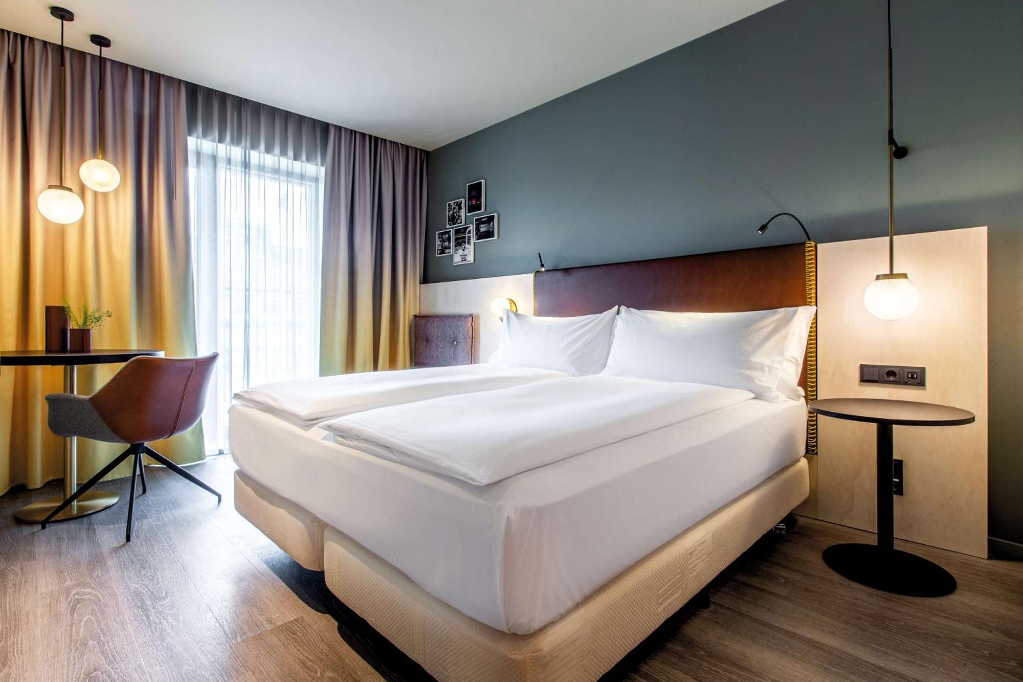 Hilton Garden Inn Мангейм Экстерьер фото