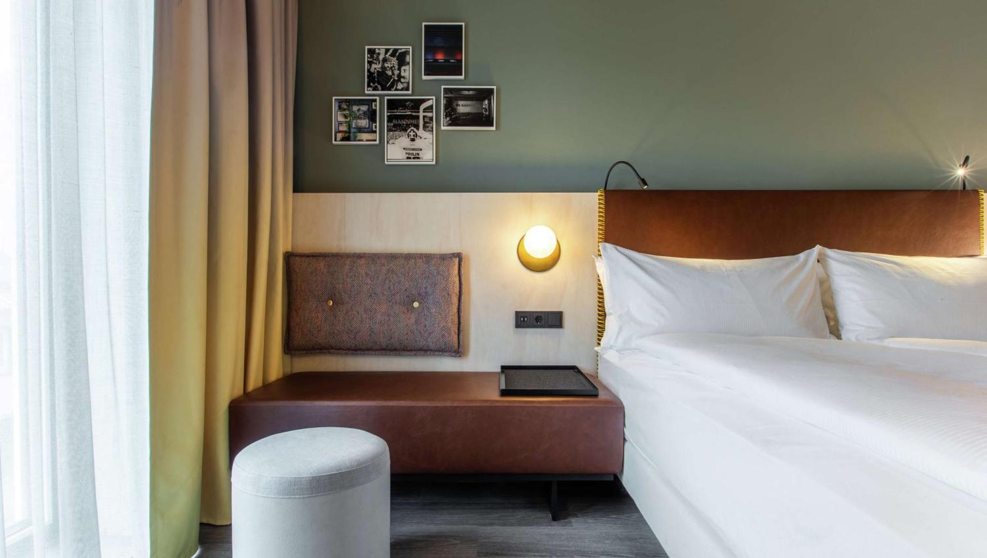 Hilton Garden Inn Мангейм Экстерьер фото